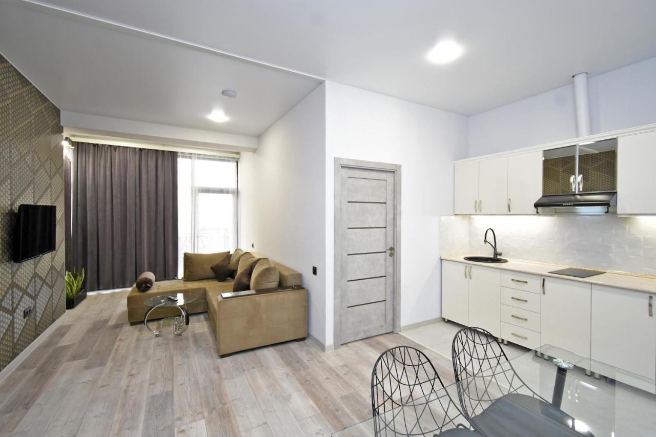 New Apartment In Yerevan City Center Kültér fotó