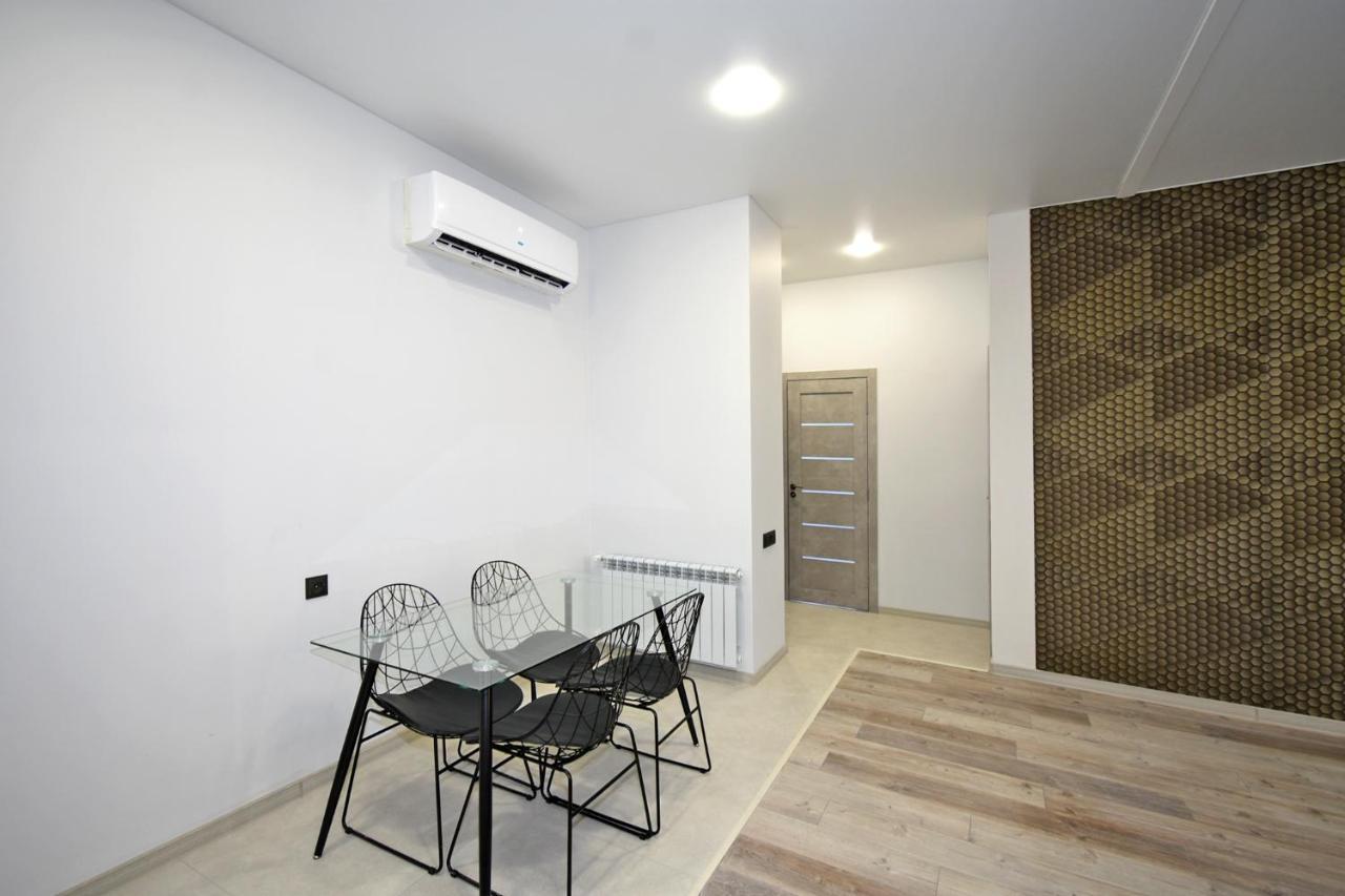 New Apartment In Yerevan City Center Kültér fotó
